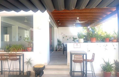 Los Escullos House | HOSTAL CASA EMILIO