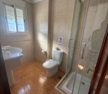 Caleta de Velez House | Hostal El Puerto