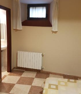 San Vicente de la Barquera House | Hostal Arenal