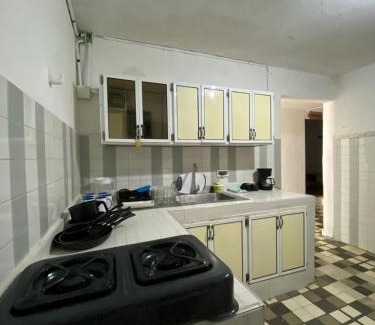 Crespo House | Hostal Familiar