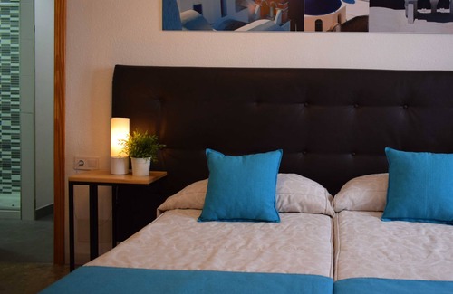 Aguadulce House | Hostal Juan de Austria