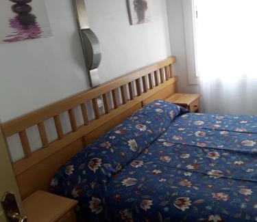 Pineda de Mar House | Hostal Margarita