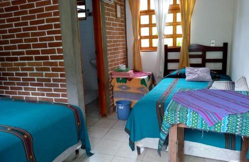 Panajachel Hotel | Hostal Mario's Rooms