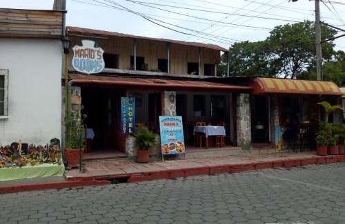 Panajachel Hotel | Hostal Mario's Rooms