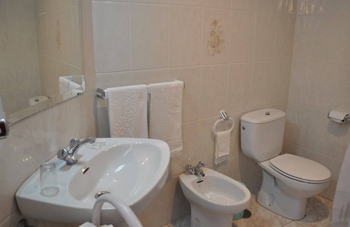 O Grove Bed & Breakfast | Hostal Mourelos