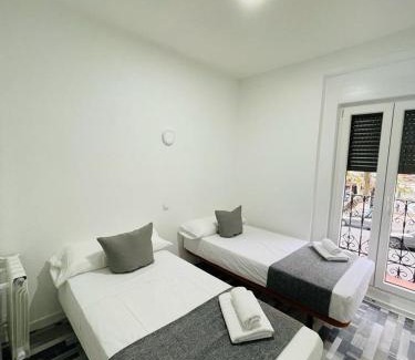 Palos de la Frontera House | HOSTAL Noche y Dia