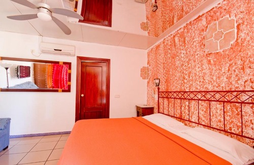 Alcala de Guadaira House | Hostal Nueva Andalucia
