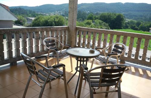 Tomino House | Hostal - Restaurante Casa Cuña