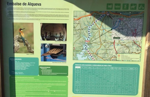 Cheles House | Hostal Rural La Casa Verde