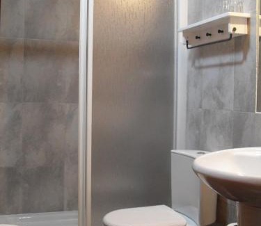 Nervion House | Hostal San Vicente II
