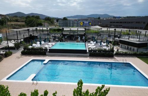 Palafolls House | Hostal SolFina
