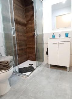 L'Hospitalet de Llobregat Hotel | Hostal Urban Basic