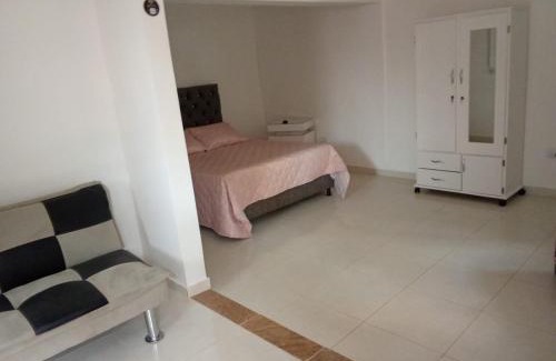 Tulua House | Hostal Villa Laurita
