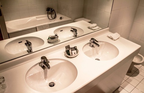 Albi Hotel | Hostellerie Saint-Antoine