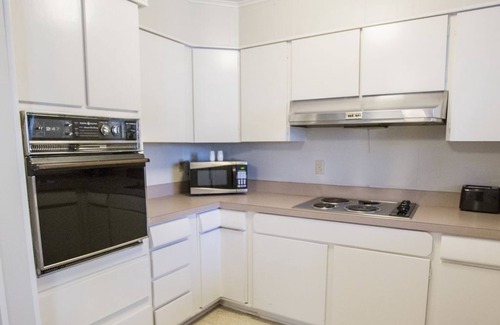 Algiers Point House | HOT DEAL Cozy Cottage Near French Quarter Sleeps 4 - Great Rates, Free Parking