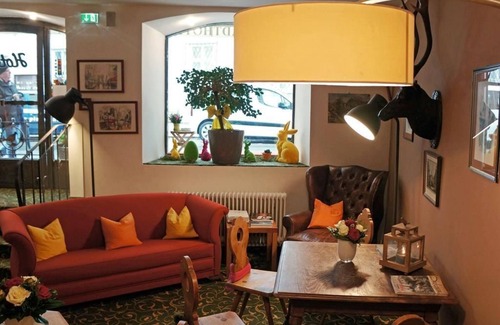 Altstadt House | HOT DEAL DZ Economy Plus, non refundable rate - Altstadthotel Weisse Taube