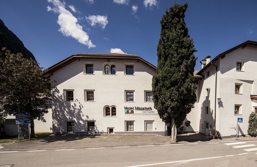 Pianizza Di Sopra Hotel | Hotel Masatsch