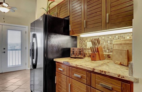 Lake Hamilton Condo | Hot Springs, AR, Condo on Lake Hamilton.