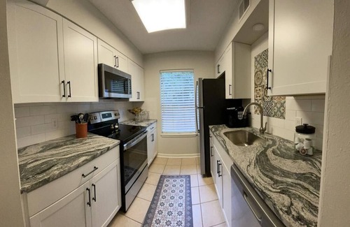 Hot Springs Village House | Hot Springs Village, Hermosa at DeSoto Courts! Swim Golf Fish Explore Trails!