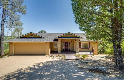 Groveland House | Hot Tub and Game Room Family Retreat in Groveland!