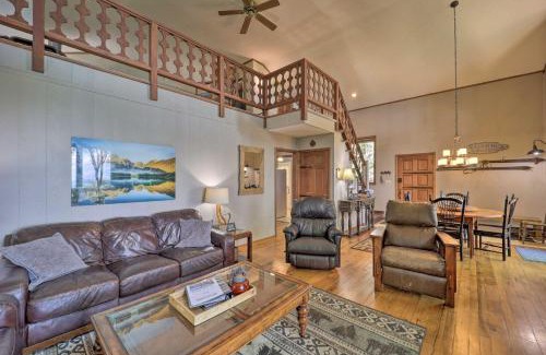 Beech Mountain House | Hot Tub and Scenic Views Beech Mountain Retreat
