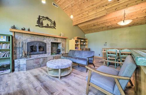 Truckee House | Hot Tub and Ski Shuttle Northstar Resort House