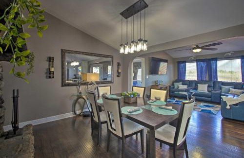 Jones Mills House | Hot Tub and Views Waterfront Escape in Hot Springs