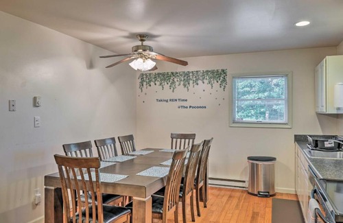 Stroudsburg House | Hot Tub and Yard Stroudsburg Home in Poconos