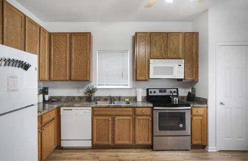 Walnut Creek House | Hot Tub|Arcade Games|Newly Renovated!