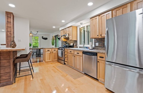 Kennebunk House | Hot tub, big PATIO private yard, 1mile to beaches and shops/dining.