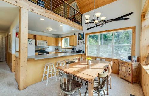 Leavenworth Ski Chalet | Hot Tub Cool Views: Roaring Creek Cabin