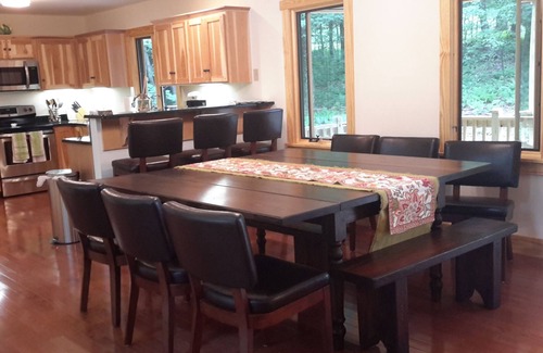 Chestnut Springs House | Hot Tub, Family Friendly and Great Location