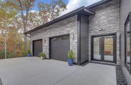 Blue Ridge Cabin | Hot Tub, Fenced Patio & Yard, Handicap Accessible, 2-Car Garage, Bocce Ball