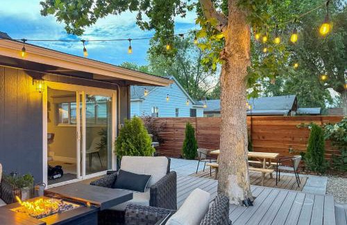 Old Southwest House | Hot Tub, Fire Pit Midtown Reno Oasis!