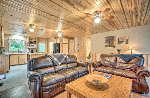 Clayton House | Hot Tub & Fire Pit: Pet-Friendly Clayton Escape!