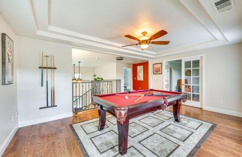 Oakhurst House | Hot Tub, Games and Sports Luxury Yosemite Escape