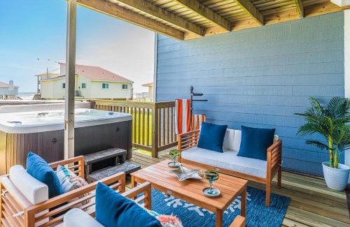 Galveston House | Hot Tub - Ocean Views - Steps to Private Beach - Quiet Location