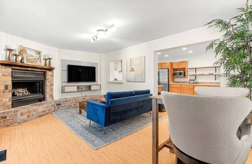 Ocala House | Hot tub, pool, bbq, game room near downtown