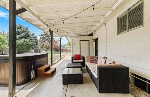 West Valley House | Hot Tub- Pool- Foosball- Arcade- Patio Seating