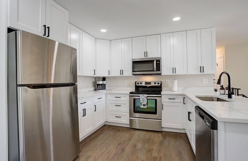 Northwest Arvada House | Hot Tub* Pool Table* 4 beds