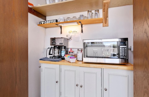 Lynden Other | Hot Tub | Private | Peace w/Views