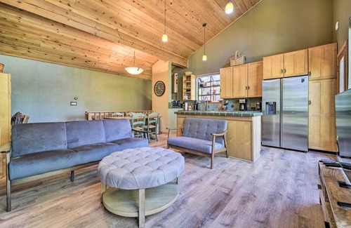 Truckee Cottage | Hot Tub & Ski Shuttle: Northstar Resort House