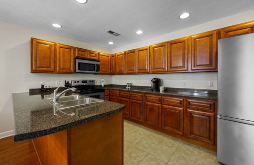 Gatlinburg - Pigeon Forge Cottage | Hot Tub, Swing, and Privacy! No steep mountain roads. Close to parkway