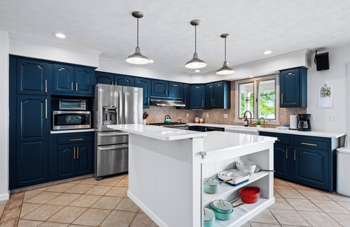 Traverse City House | Hot Tub & West Bay Waterfront Sunrises - All Decked Out