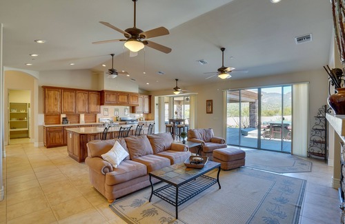 Cave Creek House | Hot Tub, Yard & Views: Spacious Cave Creek Home