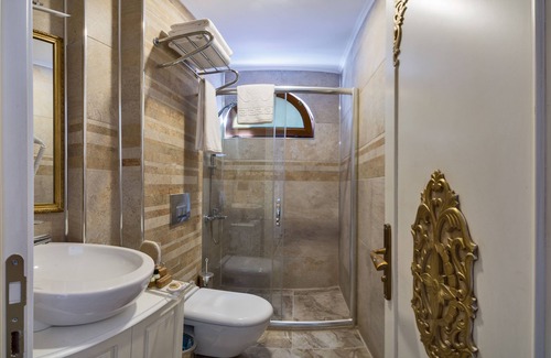 Topkapi Hotel | Hotel 1453