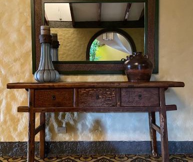 Agonia Hotel | Hotel 1915 INN & SUITES