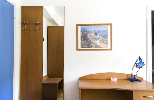 Albisano Hotel | Hotel 2 Palme
