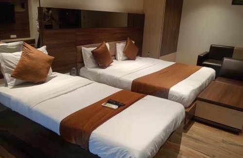 Bhat Hotel | Hotel 4 Point