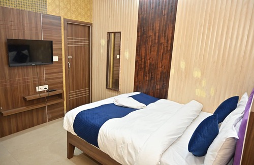 Agra Hotel | Hotel AD Residency: Your Perfect Stay Near the Taj Mahal East Gate, Agra